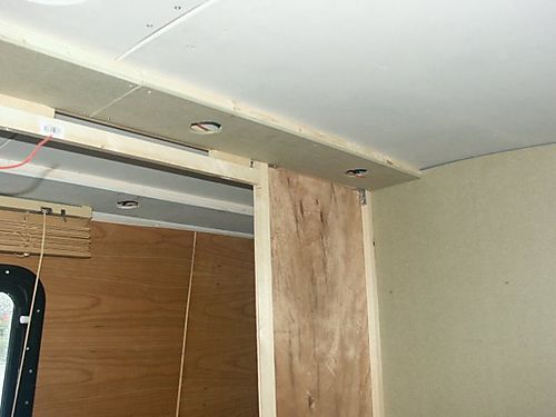 Lighting pelmet